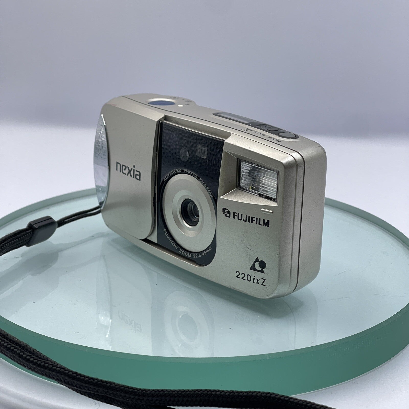 Vintage Fujifilm Nexia 220ix Z APS Film Compact Film Camera, Tested, Cased #7162