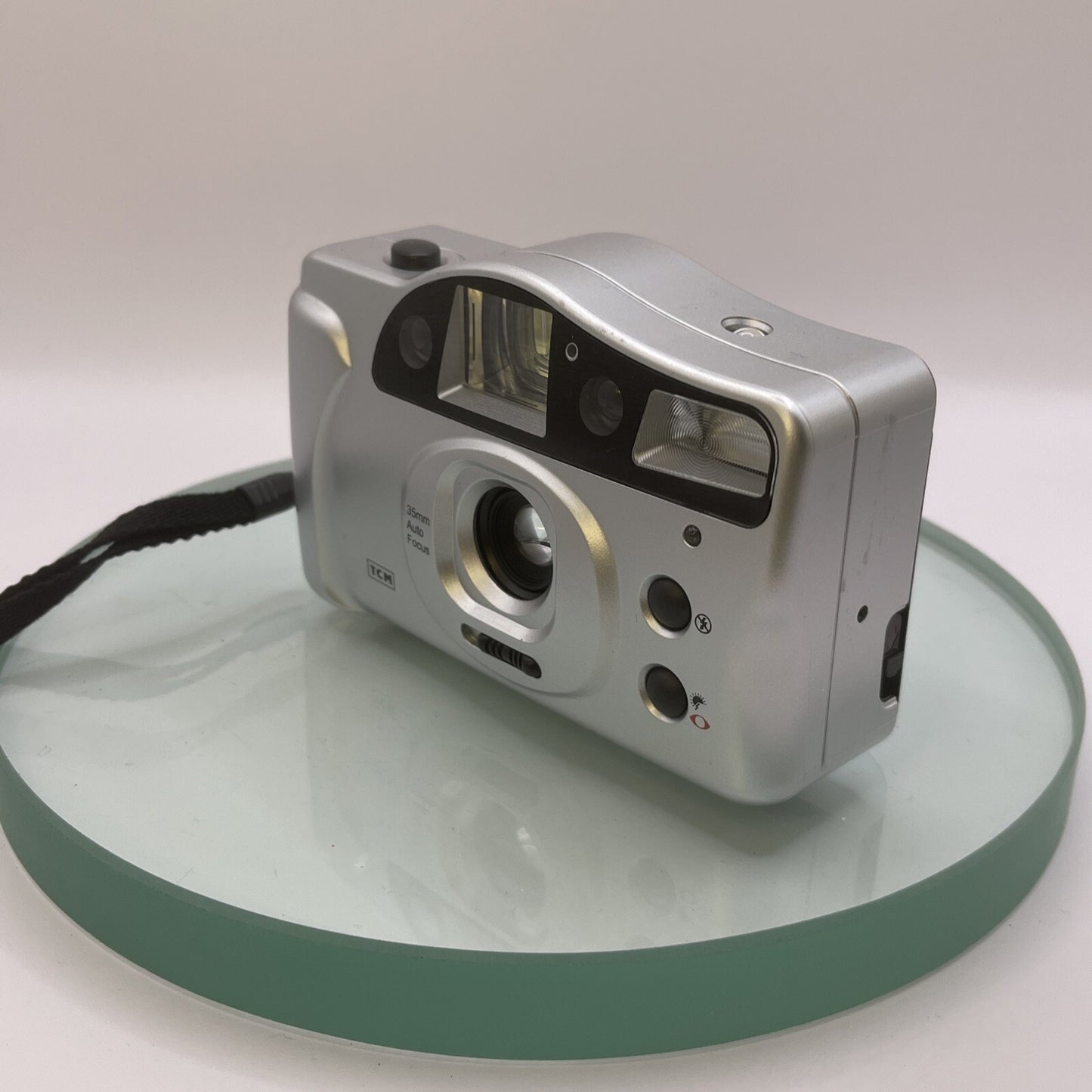 TCM 35mm Point and Shoot Film Camera Auto focus EXCELLENT CONDITION, Cased #3302