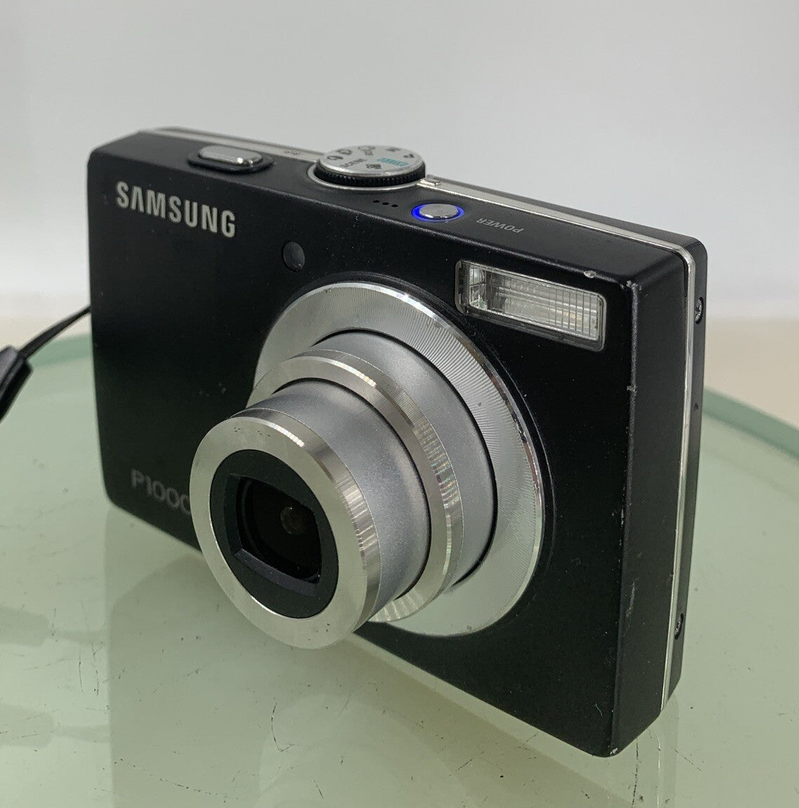 Samsung COMPACT DIGITAL CAMERA P1000 10.2MP BLACK WITH WIRE TESTED - 5482
