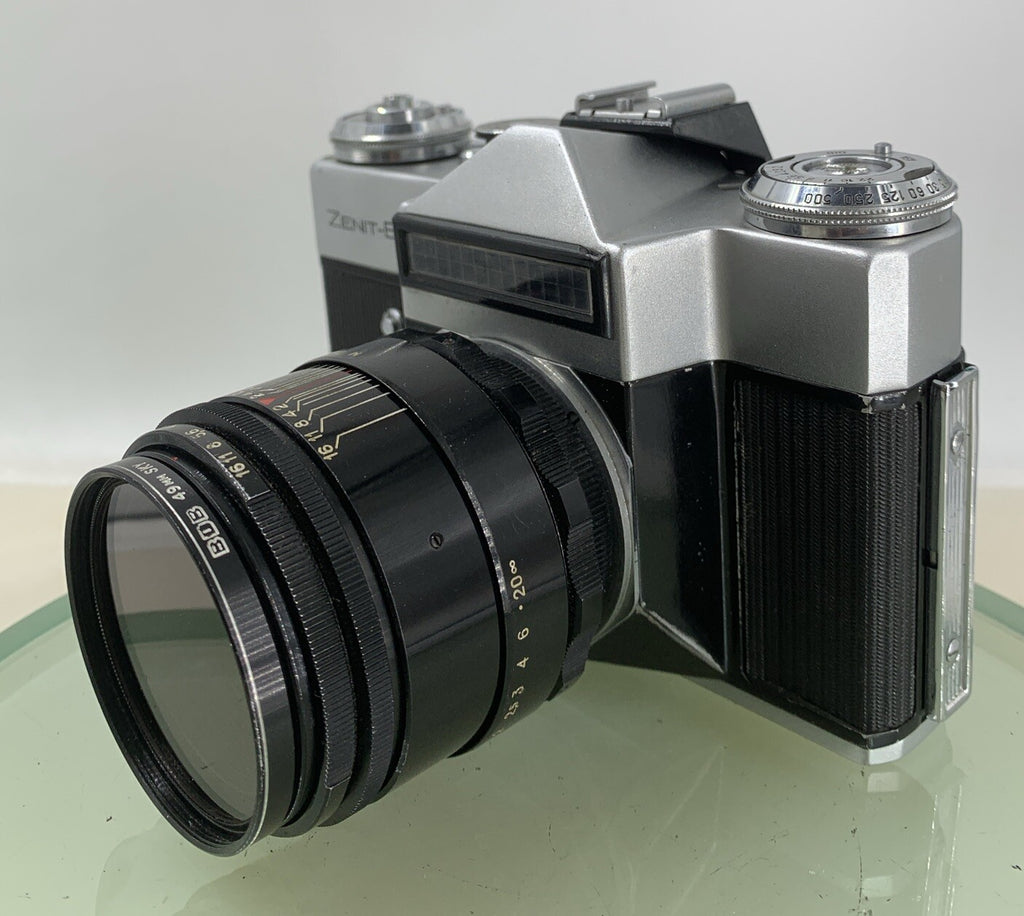 Very Rare ZENIT E VINTAGE POINT AND SHOOT FILM CAMERA SILVER TESTED - 1462