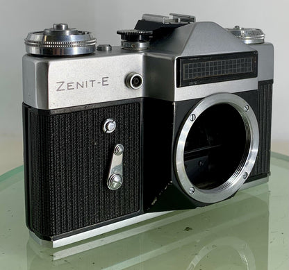Zenit E 35mm SLR Film Camera Body Only + Tested - 3270
