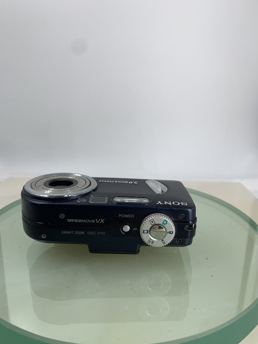 Sony Cybershot DSC P10 5MP DIGITAL CAMERA + CHARGER + WIRE + COVER TESTED - 5846