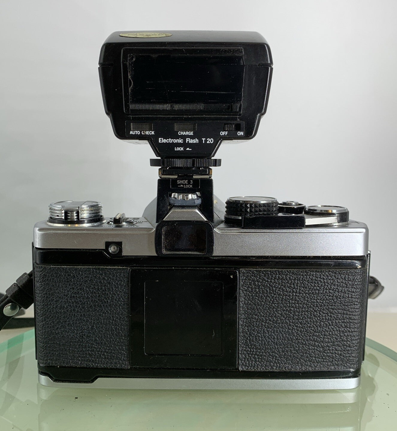 Olympus OM-2 35mm SLR camera body & Hotshoe 2 50mm 1:1.8 +Flash  TESTED #1595