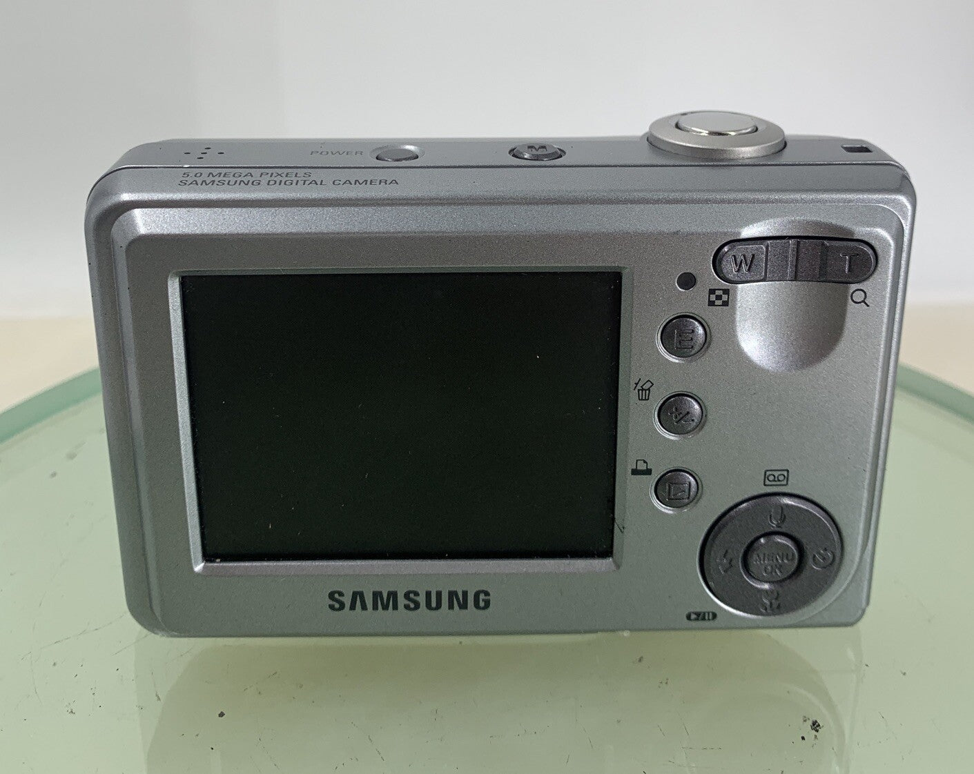 Samsung Digimax D53 5.0 MP WITH COVER Digital Camera Silver - TESTED - 2625