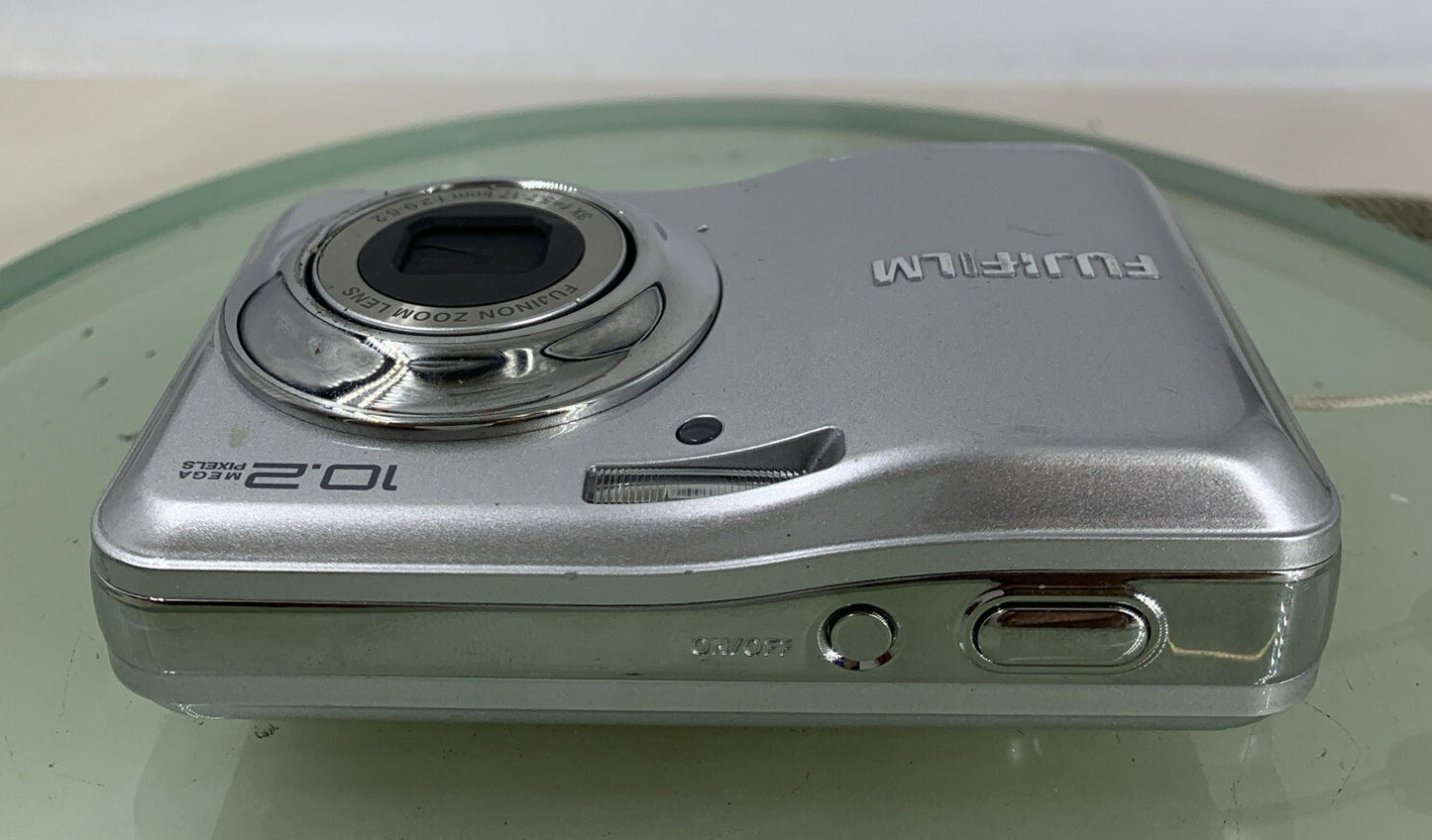 Fujifilm Finepix A170 10.2MP 3x Zoom Digital Camera Silver NO CARD TESTED - 4007