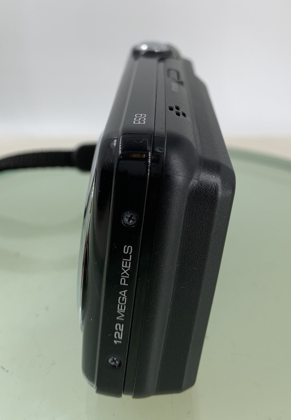Samsung COMPACT DIGITAL CAMERA ES9 12.2MP BLACK WITH COVER - TESTED - 9853