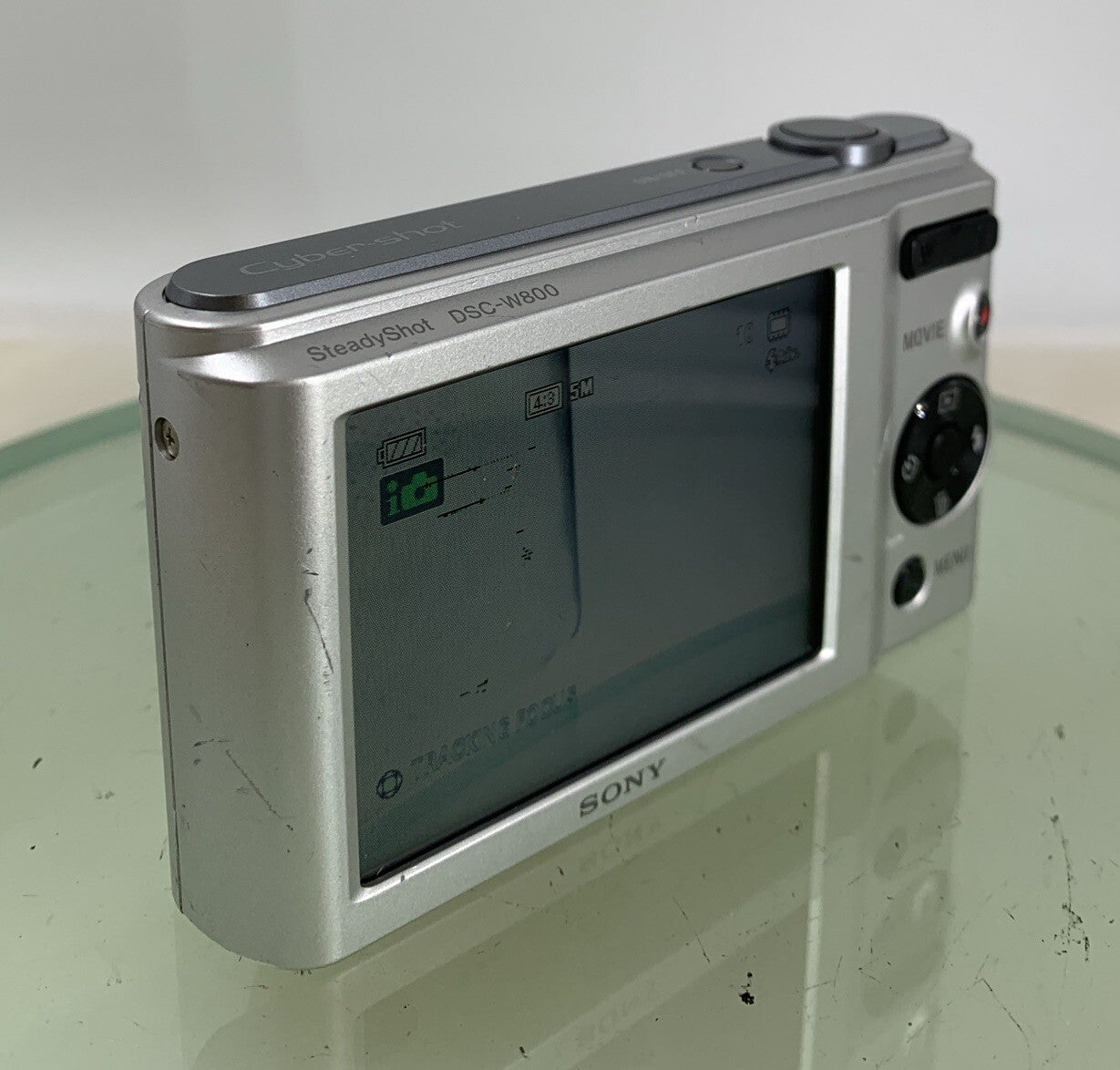 Sony CyberShot DSC-W800 DIGITAL CAMERA 20.1MP SILVER+ 8GB CARD+WIRE TESTED - 4444