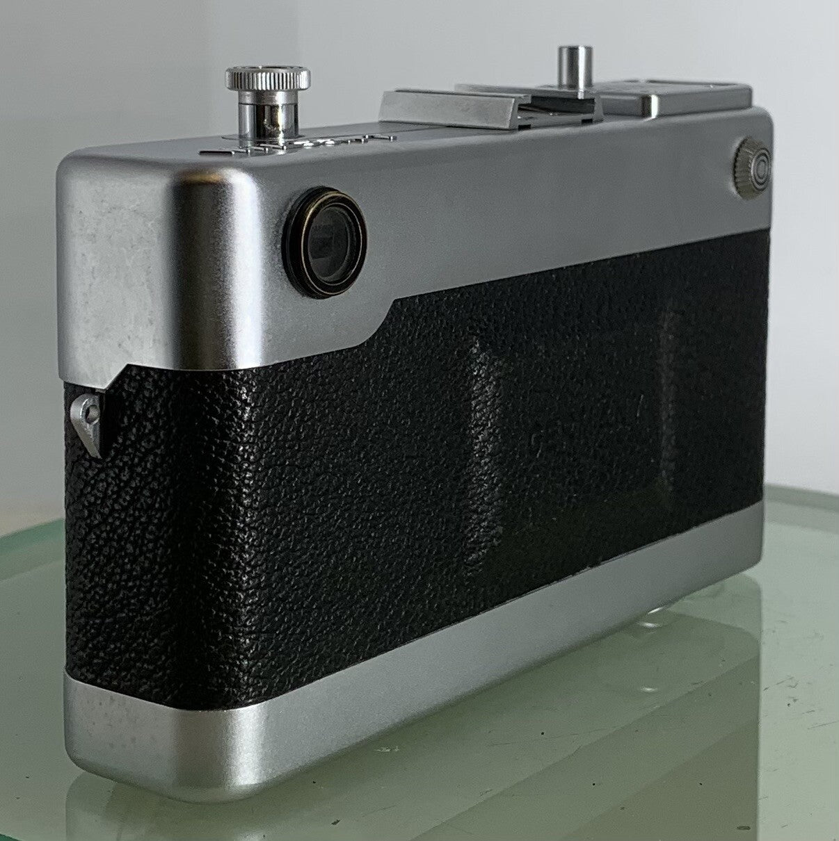 Voigtlander Vitessa T 35 mm Rangefinder film Camera Lens COLOR-SKOPAR 1:2.8 / 505