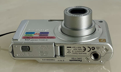 Panasonic LUMIX DMC-FS5 10.1MP Digital Camera + Silver + Charger + Tested - 5557