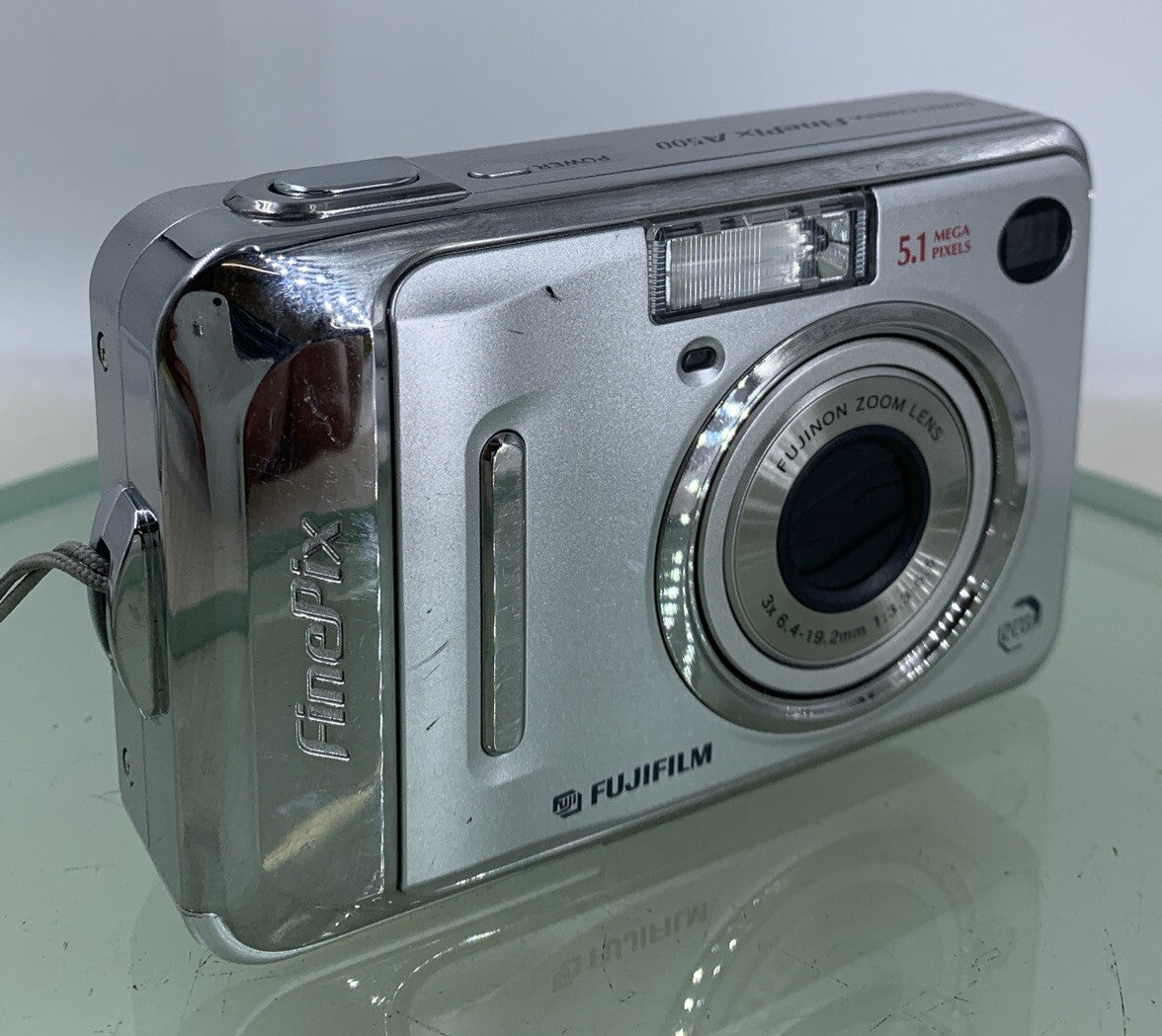 Fujifilm FinePix Digital Camera A500 5.1MP SILVER NOCARD NO CHARGER TESTED - 5750