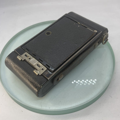 Kodak No.2A Folding Autographic Brownie. 1913. Canadian Kodak. SHUTTER WORK 3826