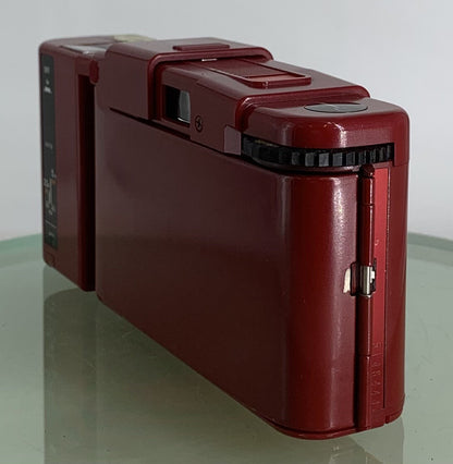 Rare Red Olympus XA 2 COMPACT FILM CAMERA w/ D. Zuiko 35mm F/3.5 Lens SERVICED++3