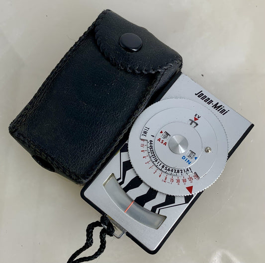 Vintage Jonan Mini Exposure Light Meter With Case + Good Condition - 5420