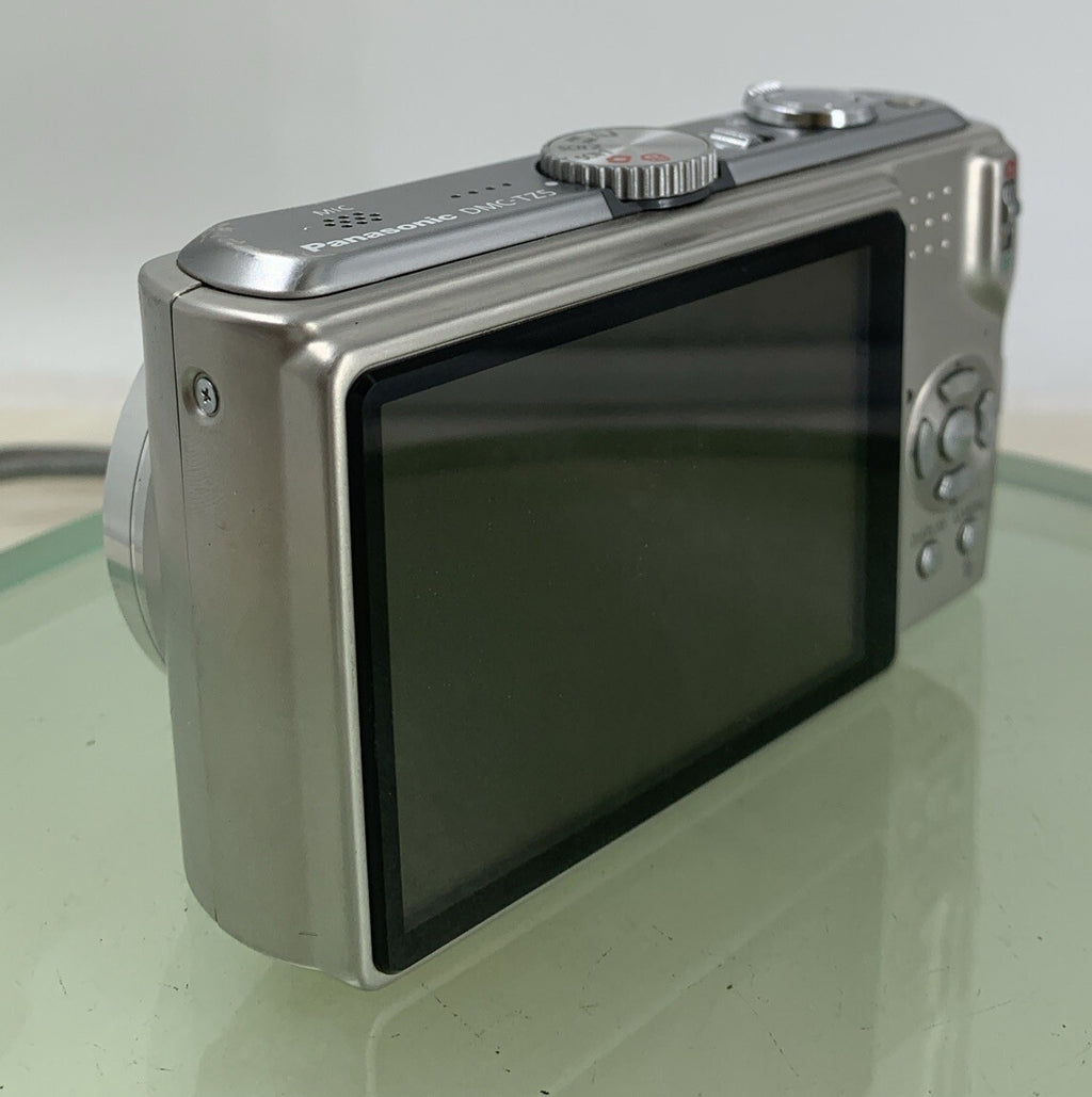 Panasonic LUMIX DMC-TZ5 DIGITAL CAMERA 10X ZOOM +16B CARD+ CHARGER TESTED - 9424