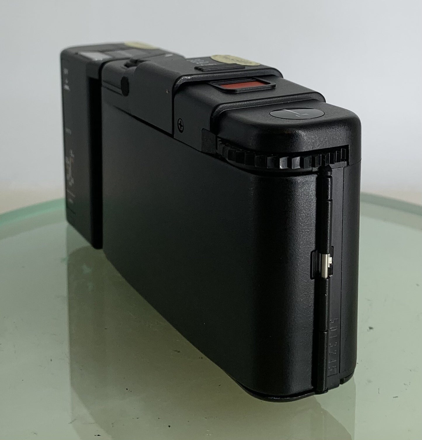 OLYMPUS XA2 Electronic Flash A11 D.ZUIKO 35mm f3.5 POINT & SHOOT CAMERA Case#1863