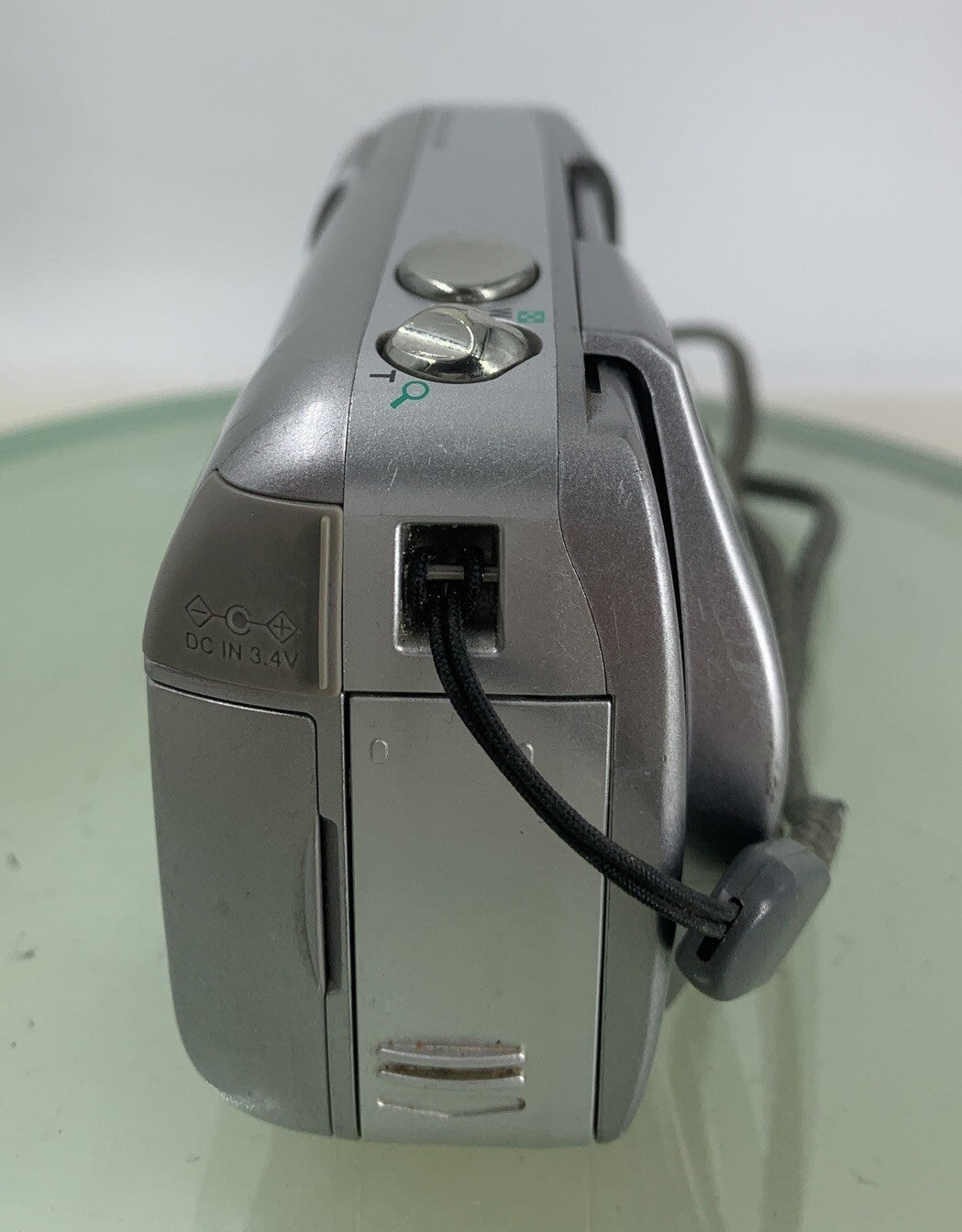Olympus Digital Camera Camedia C-460 Zoom 4.0MP Silver WITH COVER Tested - 1017