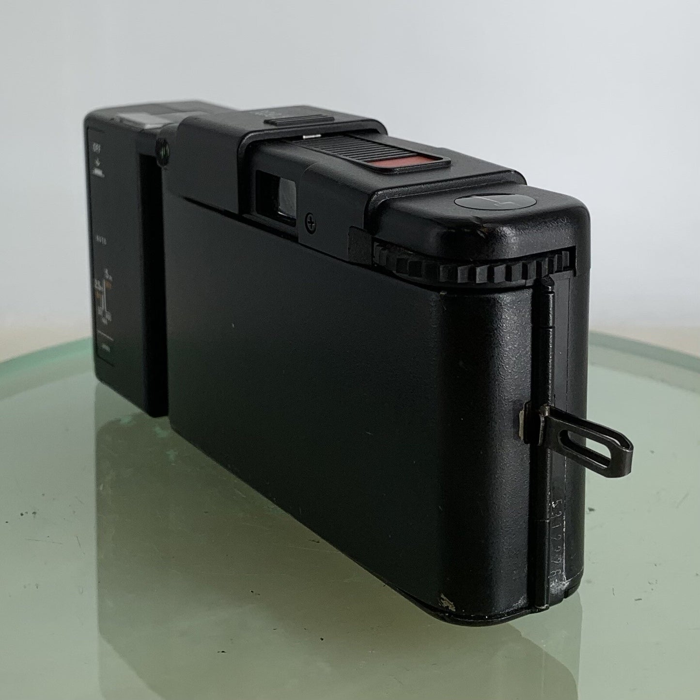 OLYMPUS XA2 Electronic Flash A11 D.ZUIKO 35mm f3.5 POINT & SHOOT CAMERA Case#2933