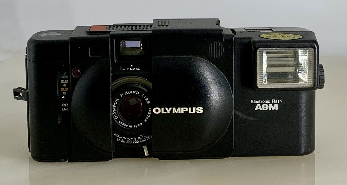 TESTED RARE Olympus XA 35mm Compact Rangefinder Film Camera A9MELECTRIC FLASH1