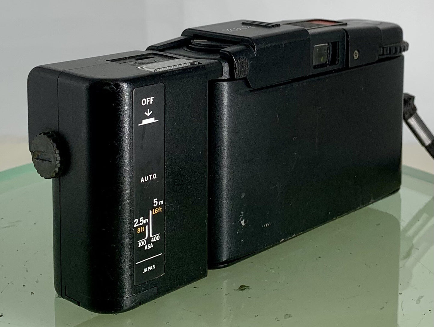 OLYMPUS XA2 Electronic Flash A11 D.ZUIKO 35mm f3.5 TESTED  POINT & SHOOT CAMERA5