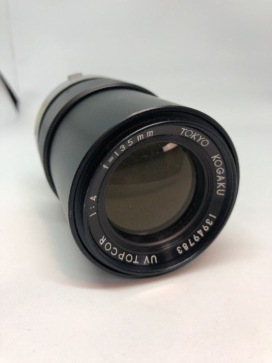 Camera lens Topcon Tokyo Kogaku UV Topcor 135mm. f4 per reflex .0