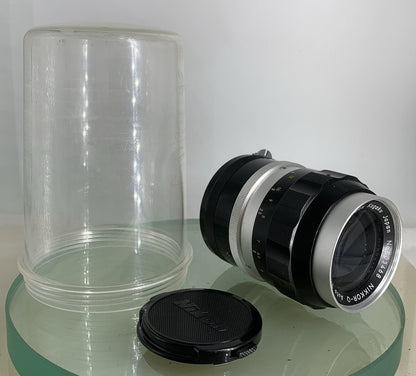Nikon 135mm F/3.5 NIKKOR-Q Auto Pre-AI Nippon Kogaku Japan Manual Focus Lens 1830