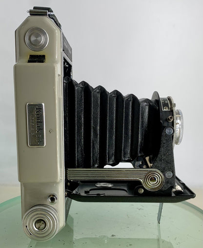 Kodak 6.3 Model 21 with 105mm 1:6.3 Angieux Anastigmat + CASE, TESTED #423