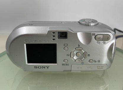 Sony Digital Photo Camera Cybershot DSC P73 (4.1) MP & 16 MB CARD -TESTED-8314