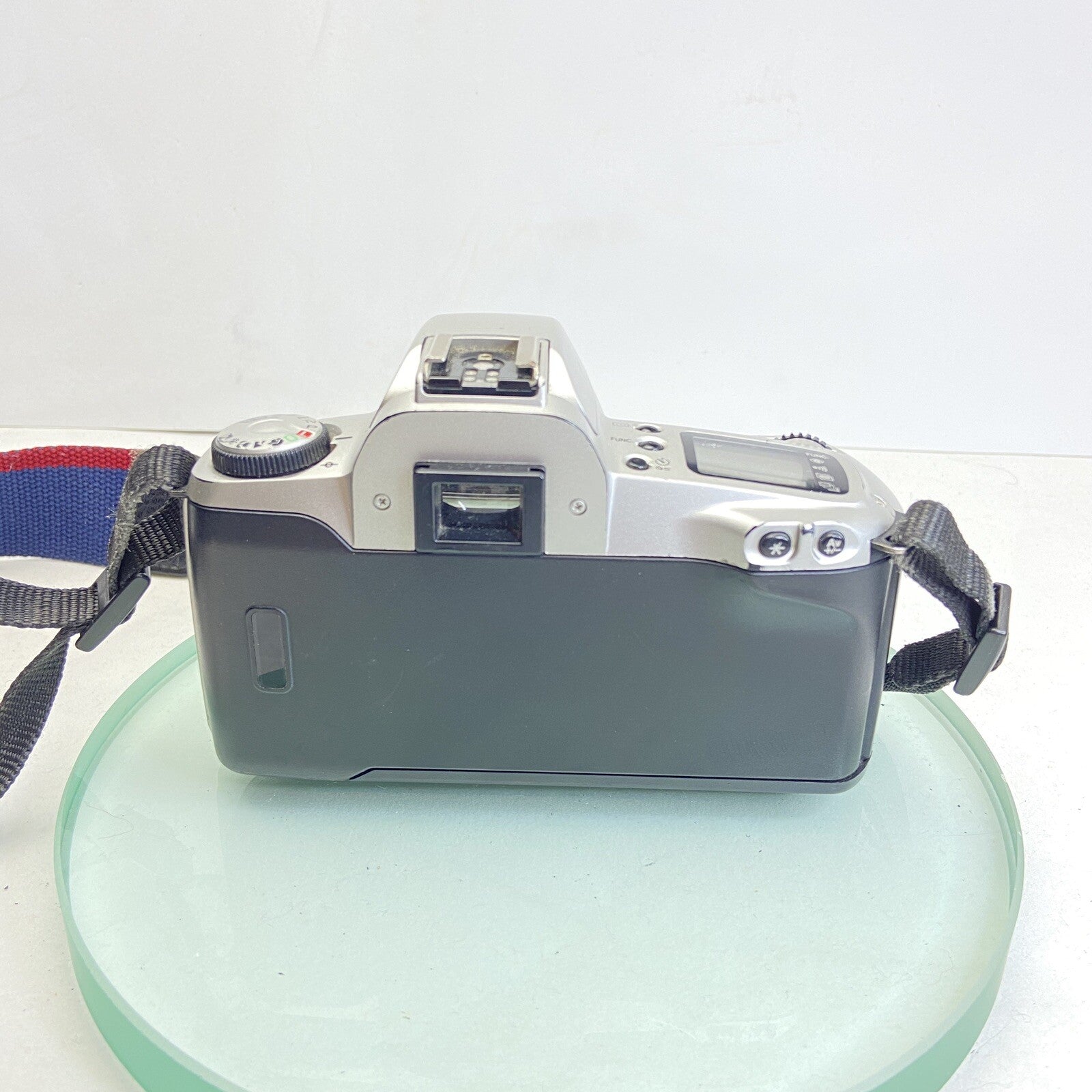 Canon EOS 500N 35mm SLR Film Camera Body with Body Cap and Strap #8673