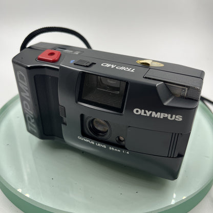 Vintage Olympus Trip MD 35mm Film Camera Point & Shoot With Original Cover # 9282