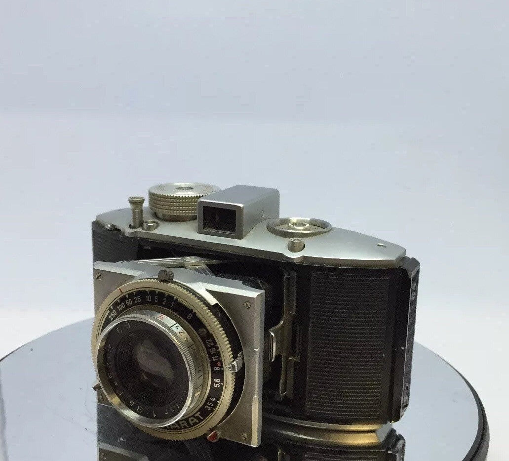 Agfa Karat 12 Camera, with Agfa Apotar 55mm, f/3.5 Lens  1950 rangefinder camera1