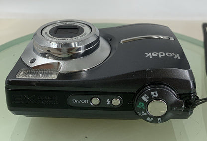 Kodak EASYSHARE C613 6.0MP COMPACT DIGITAL CAMERA DARK GREY NO CARD TESTED - 6527