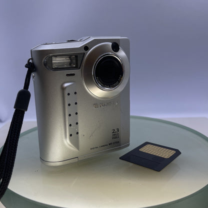Fujifilm MX-2700 Zoom 2.3MP Compact Digital Camera Silver Tested NO BATTERY #1180