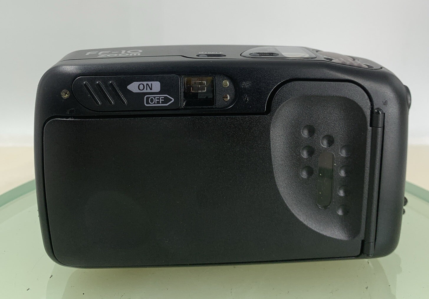 Ricoh FF-10 Zoom POINT AND SHOOT 35mm FILM CAMERA + COVER TESTED - 1425