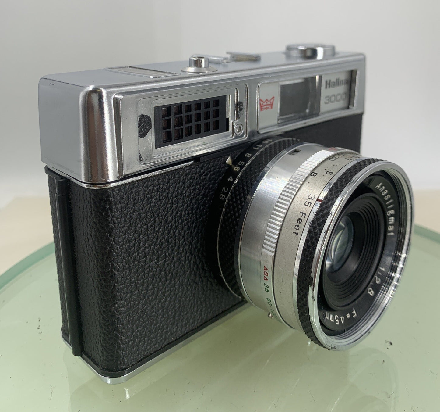 HALINA 3000 CAMERA 45MM POINT AND SHOOT FILM CAMERA BLACK - TESTED - 2700