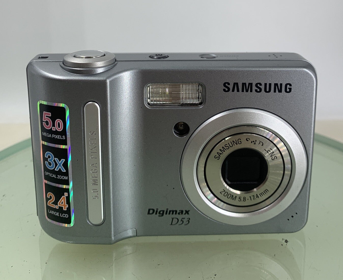 Samsung Digimax D53 5.0 MP WITH COVER Digital Camera Silver - TESTED - 2621