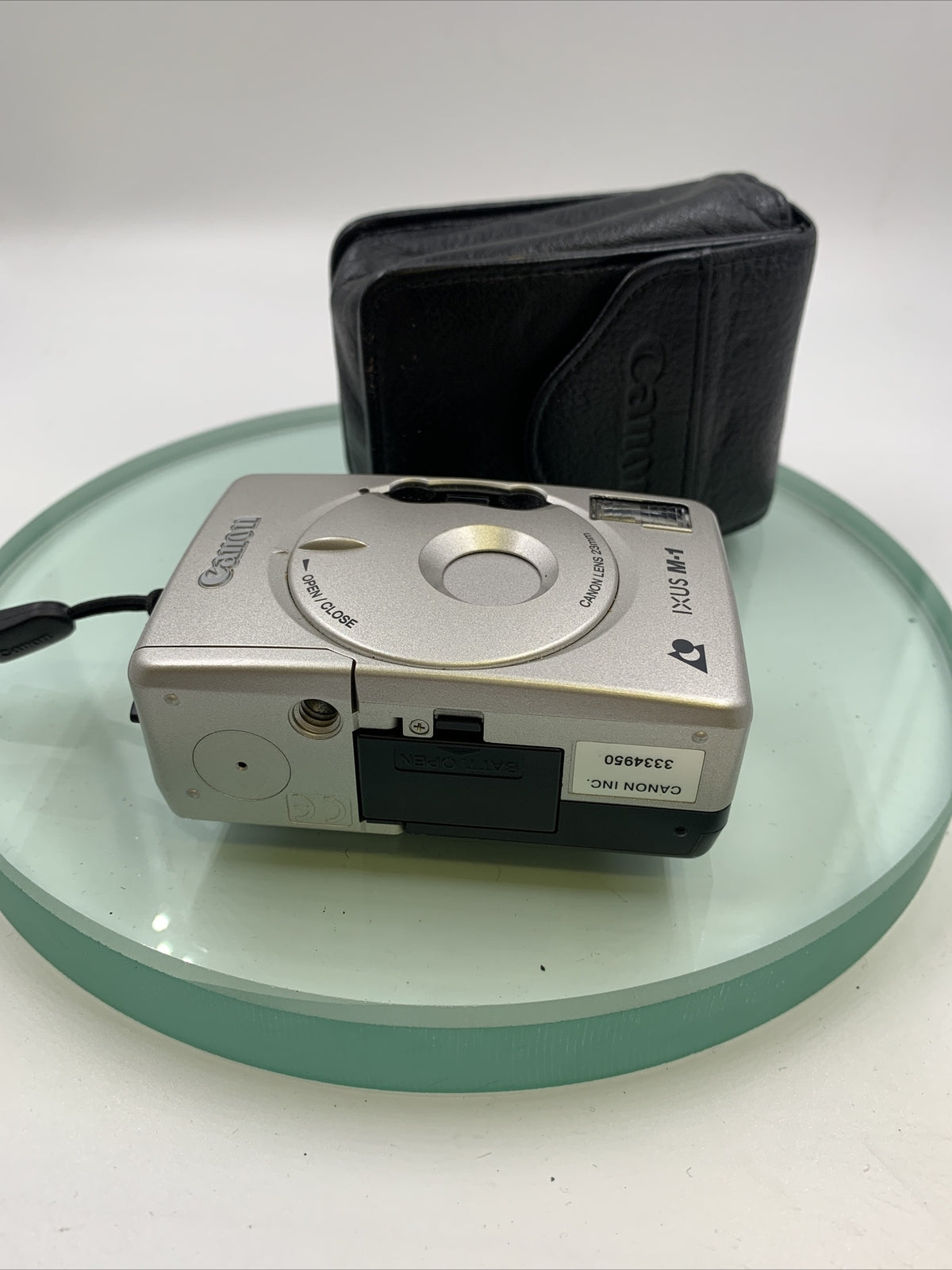 Vintage Canon IXUS M-1 APS Camera 23mm wide angle Panorama zoom Lens TESTED #4793