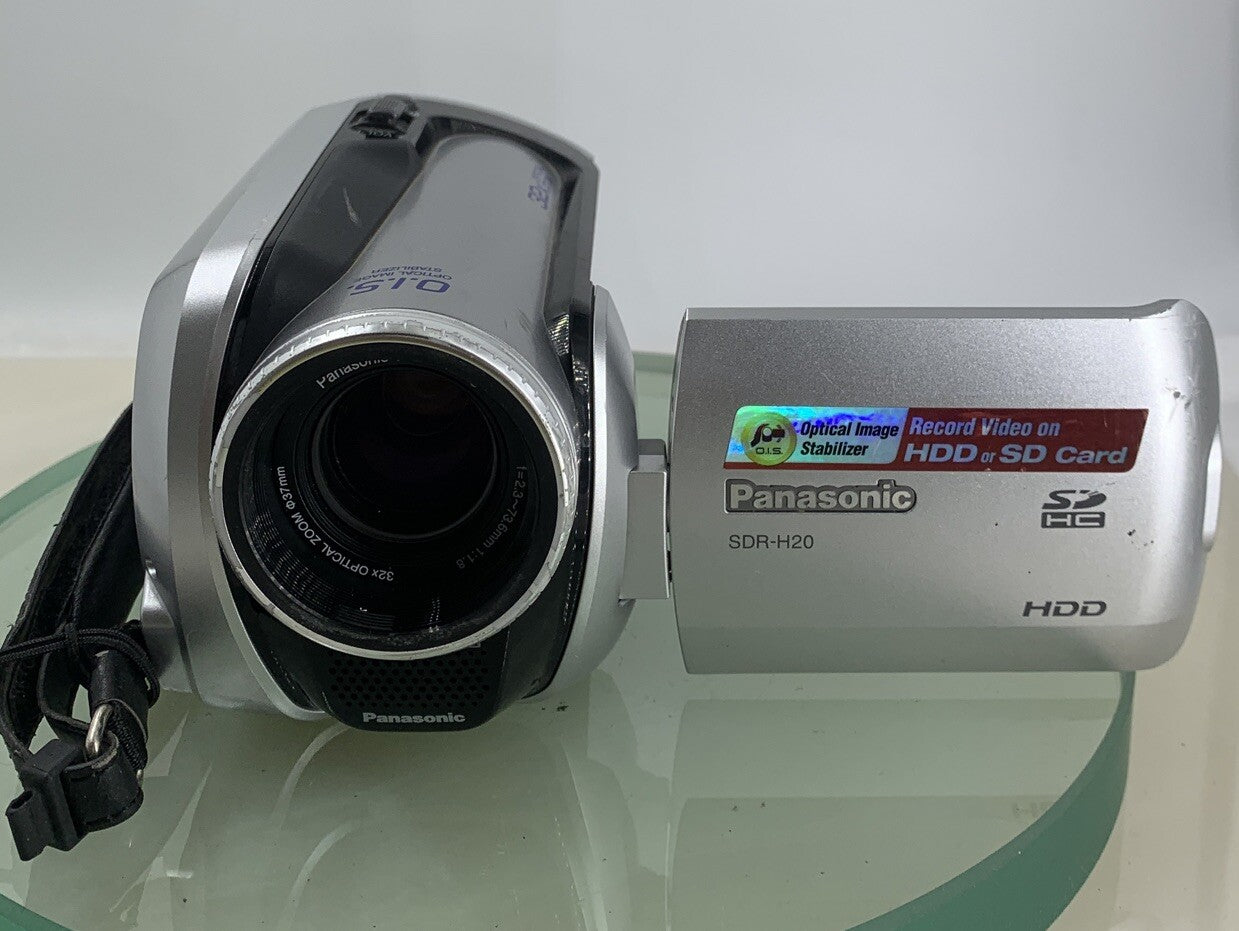 Panasonic SDR-H20EB-S VIDEO CAMCORDER - SILVER WITH CHARGER TESTED - 11