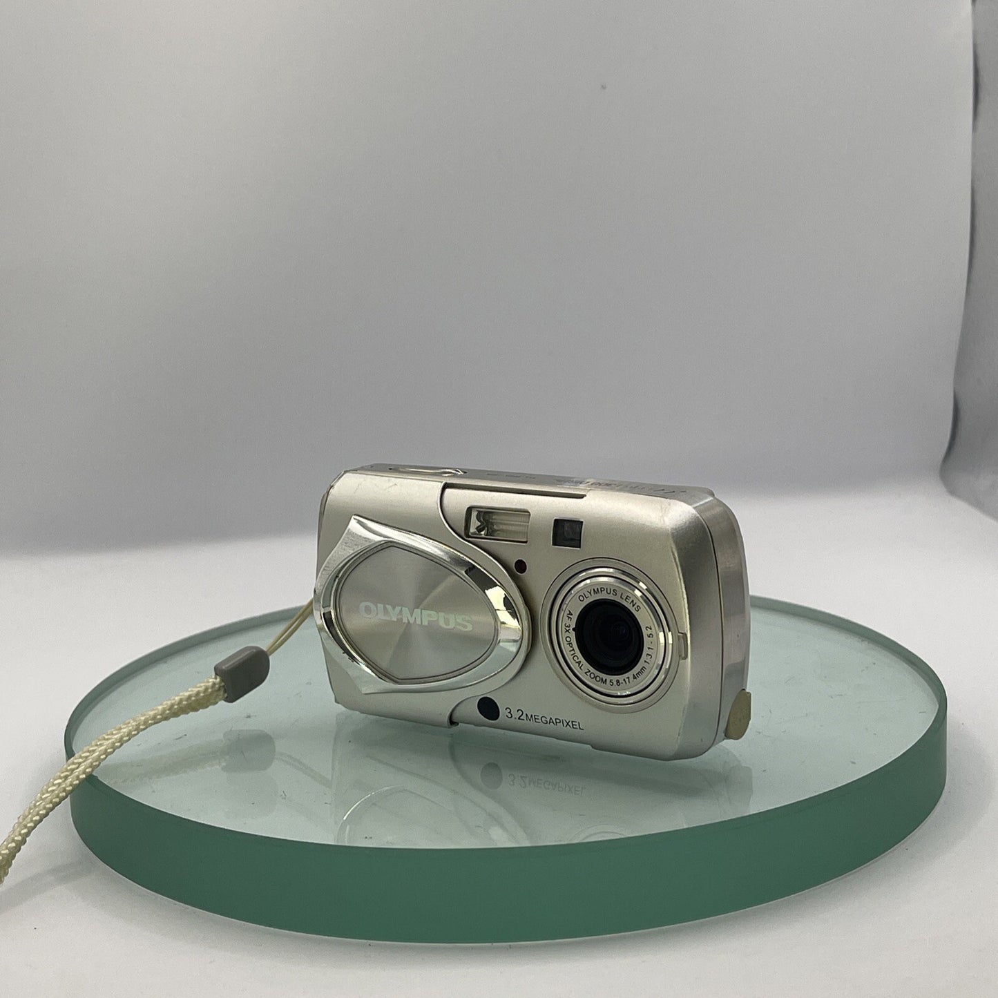 Olympus Mju 300 3.2MP Compact Digital Camera Silver Tested, Charger, Battery #972