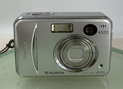 Fujifilm Digital Camera FinePix A345 4.1MP SILVER NO CHARGER TESTED - 7421