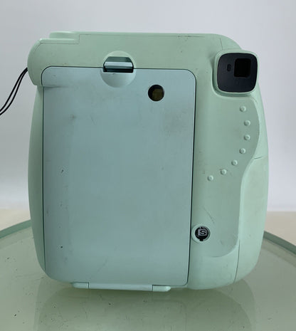 FUJIFILM INSTAX Mini 9 GREEN CAMERA GOOD CONDITION - TESTED - 3225