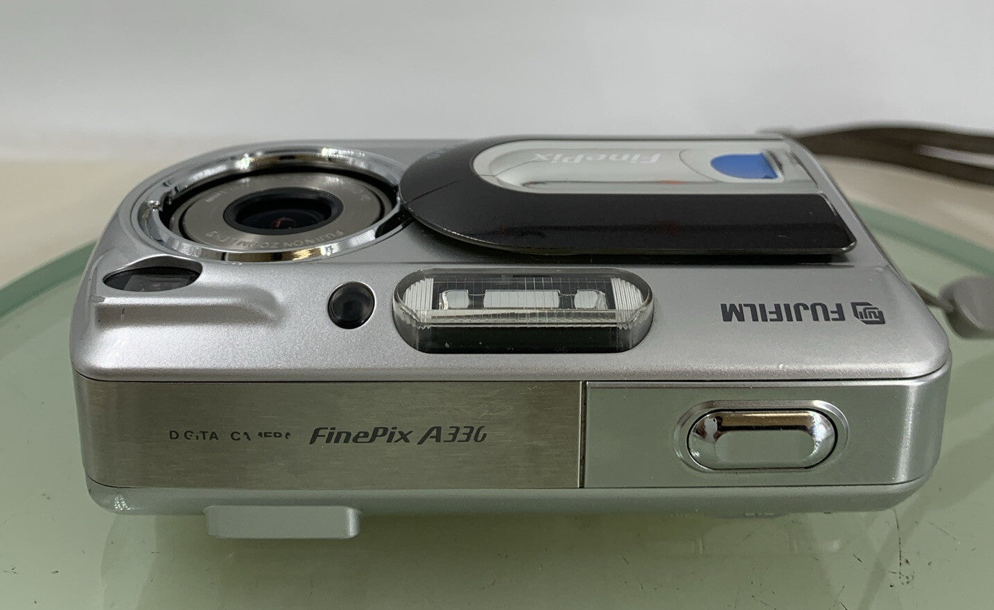 Fujifilm FinePix Digital Camera A330 3.2MP + 128MB CARD + COVER TESTED - 7627
