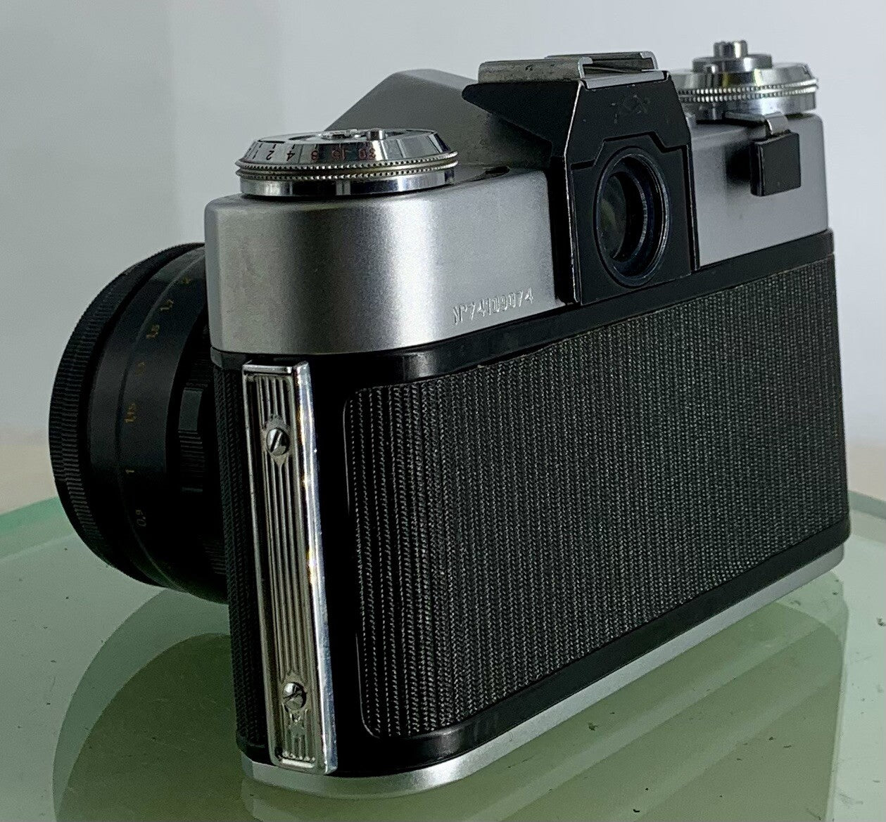 Very Rare ZENIT E POINT AND SHOOT FILM CAMERA+HELIOS-44-2 LENS+SILVER+TESTED-1565