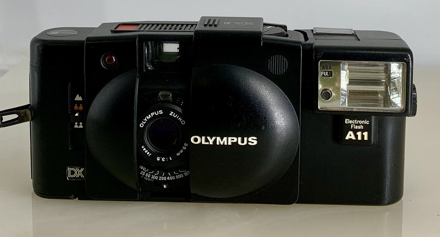 Olympus XA 3 DX 35mm Film Camera with Zuiko 35mm F/3.5 Lens -Excellent TESTED731