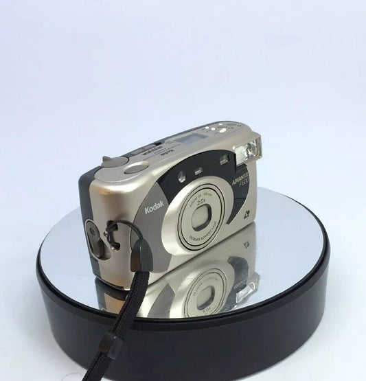 KODAK ADVANTIX F600 QUARTZ DATE~PANORAMA APS FILM CAMERA WITH 30-60MM LENS #3370