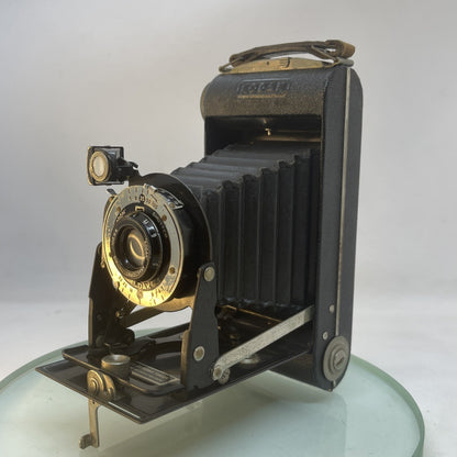 Kodak Folding Brownie Junior Six-20 Camera, 620 Roll film camera SHUTTER WORK3752
