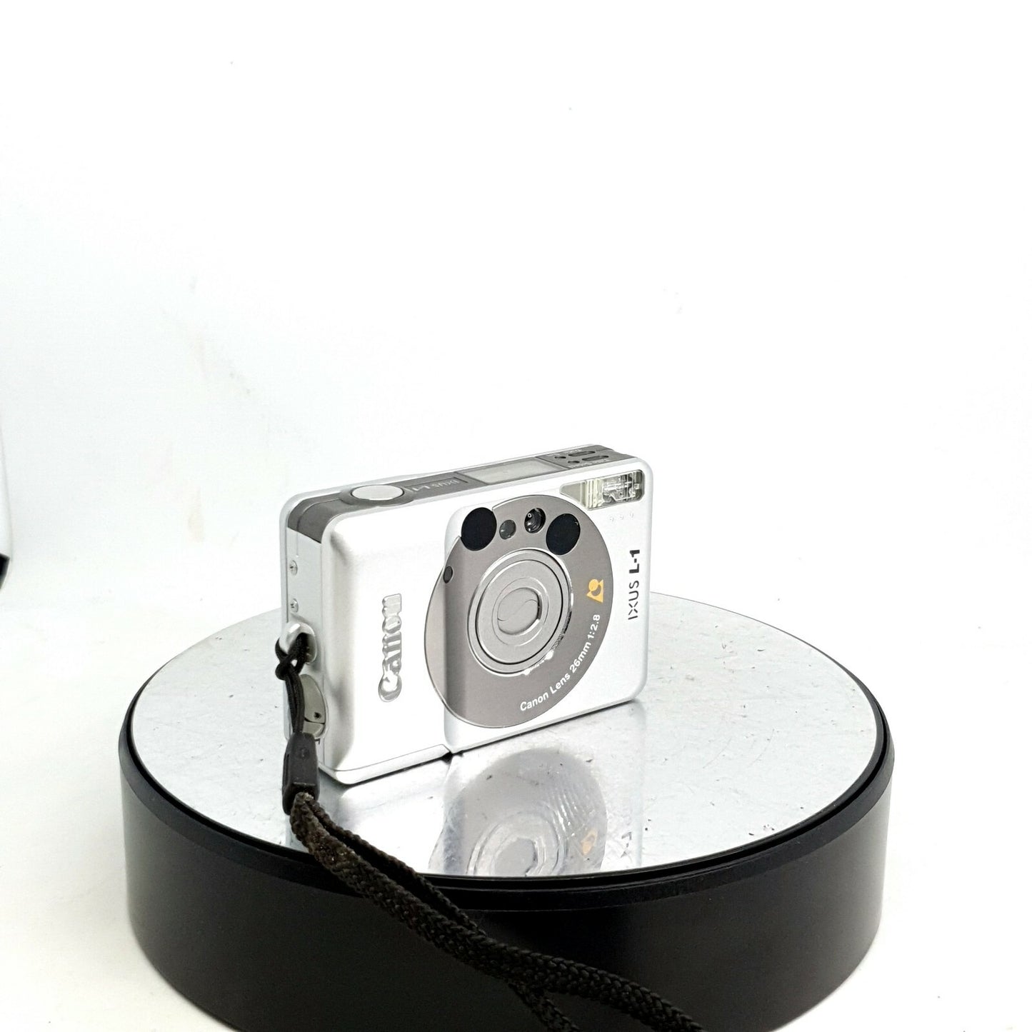 Canon IXUS L1 APS compact film camera in silver./Boxed,Great Condition #9221