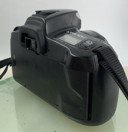 Minolta Dynax 300 SI SLR FILM CAMERA + 35-70mm Lens BLACK COLOR TESTED - 6106