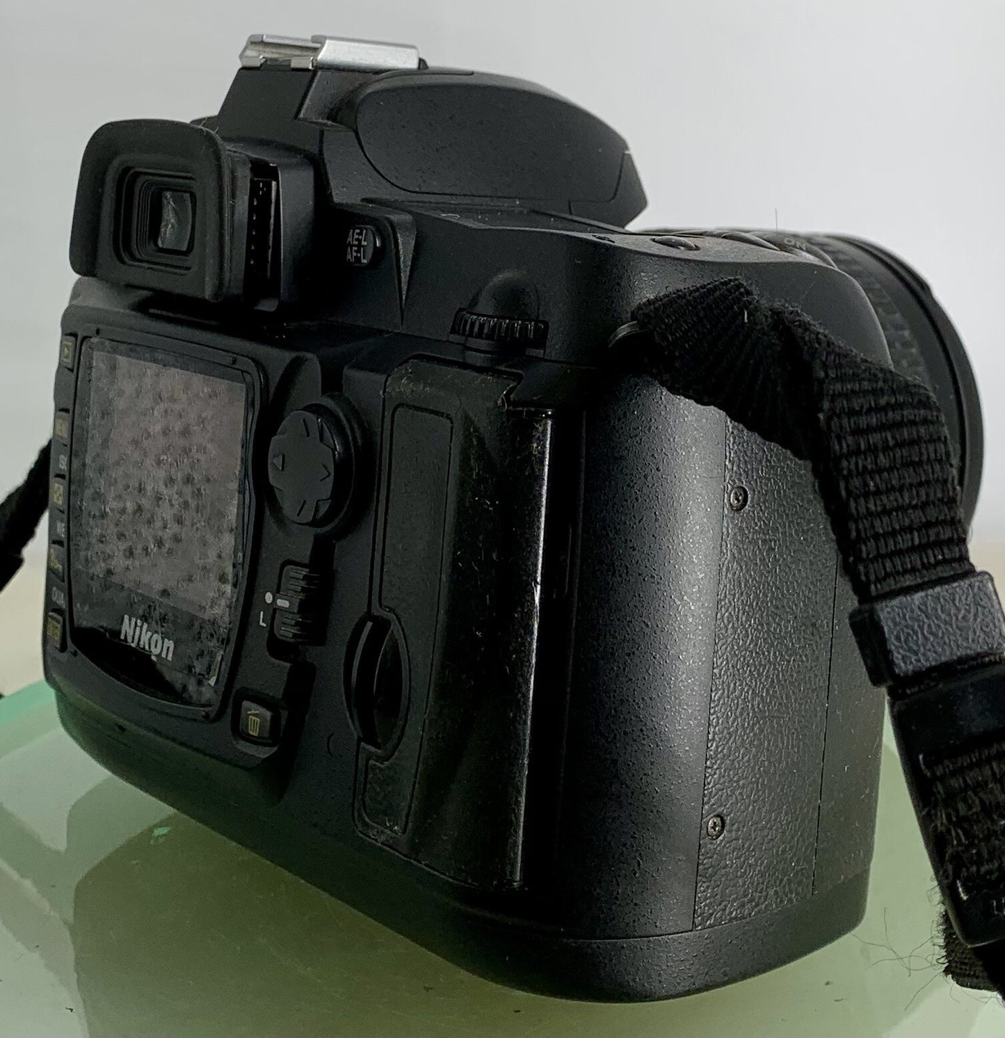 Nikon D70s 6.1MP Digital SLR Camera+Nikkor DX 18-70mm Lens+Charger+Box+Tested5
