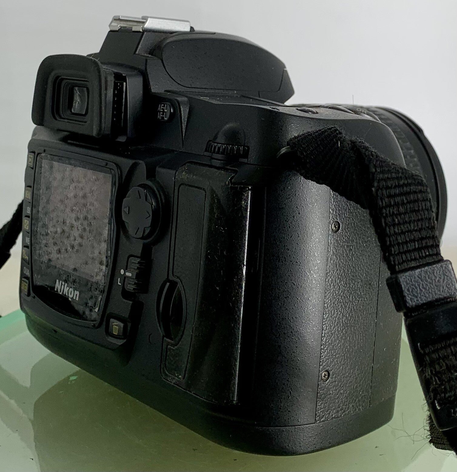 Nikon D70s 6.1MP Digital SLR Camera+Nikkor DX 18-70mm Lens+Charger+Box+Tested5