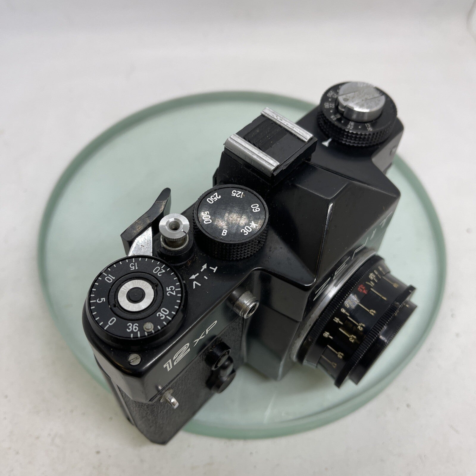 ZENIT 12 XP 35mm Film SLR M42 Screw Mount Manual Camera + INDUSTAR-50-2 50mm 3,58